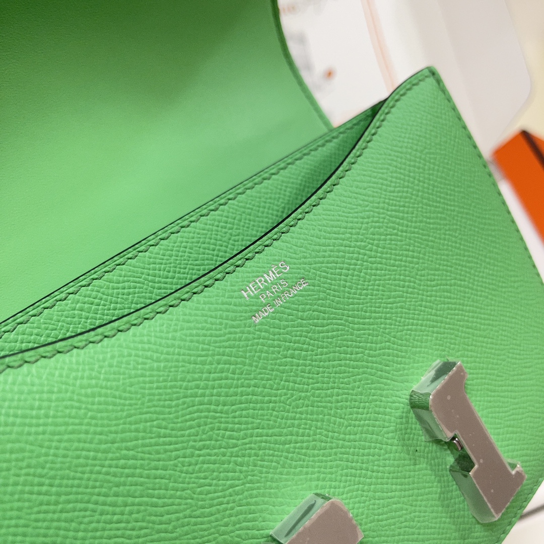 Hermes Constance 18 Mini Shoulder Bag In Green Kiwi Epsom Leather